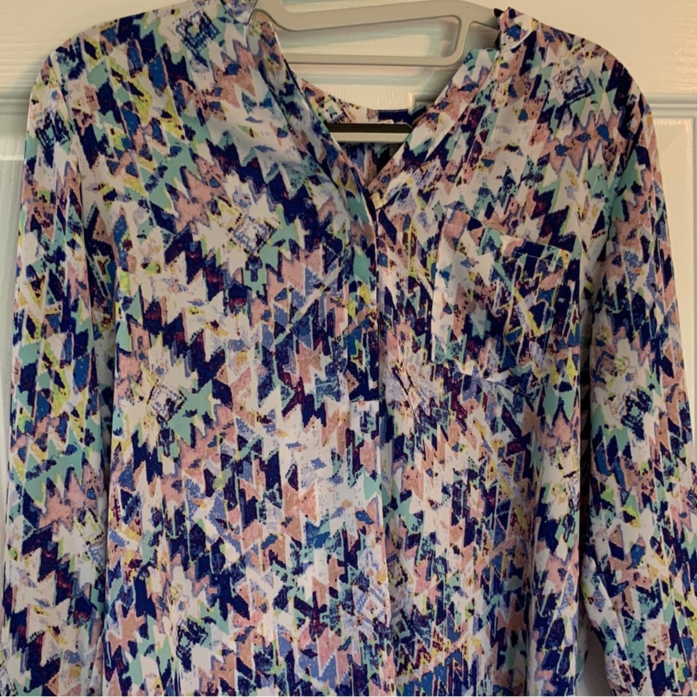 Geometric shape blouse - Picture 2 of 2